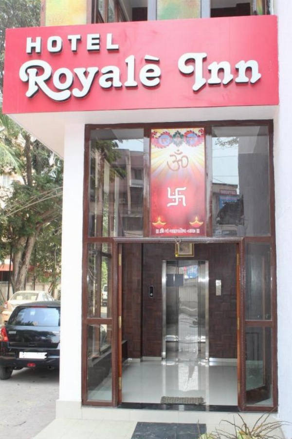 Hotel Royale Inn image 1